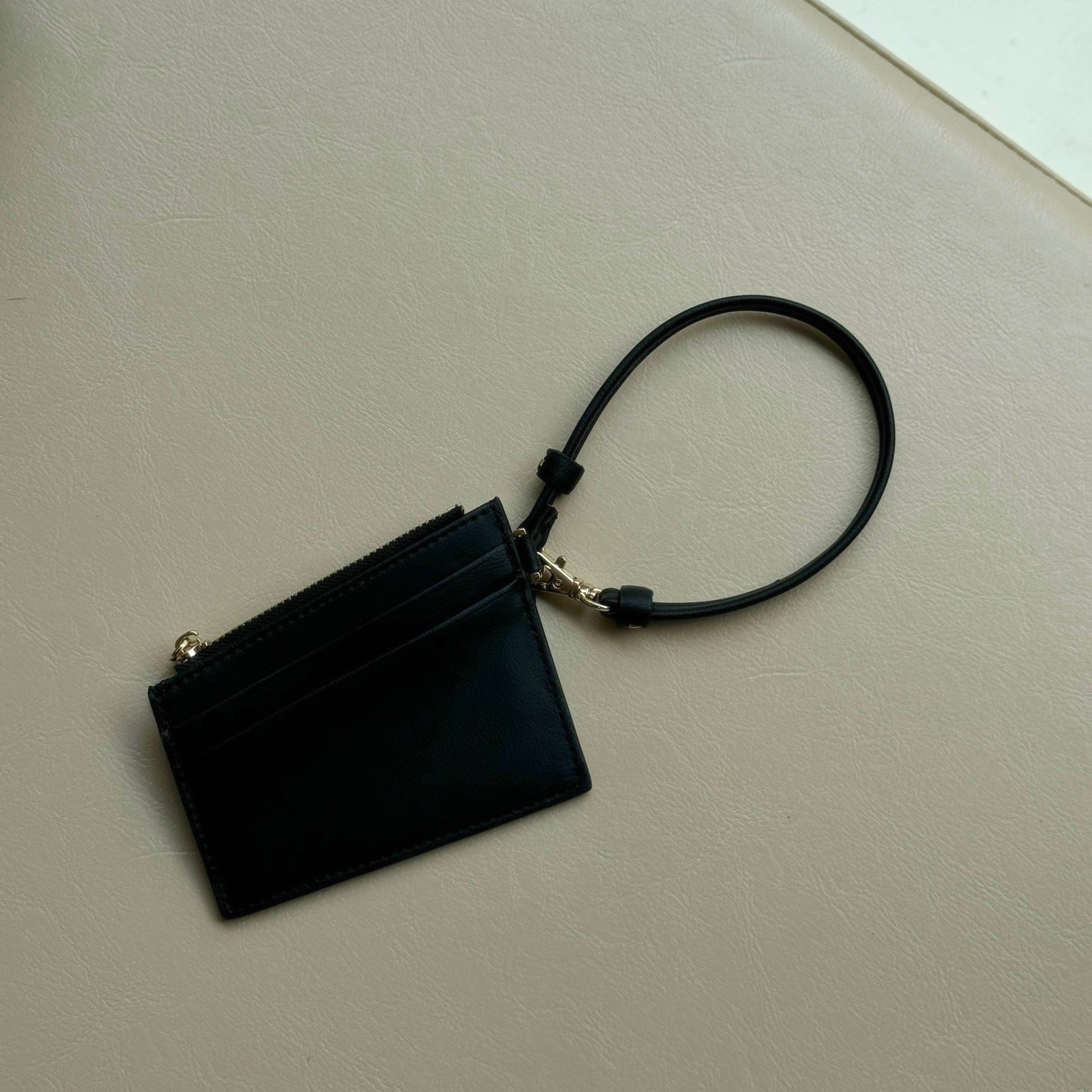 [L’FEMME] Zip Card Holder — Black / สีดำ