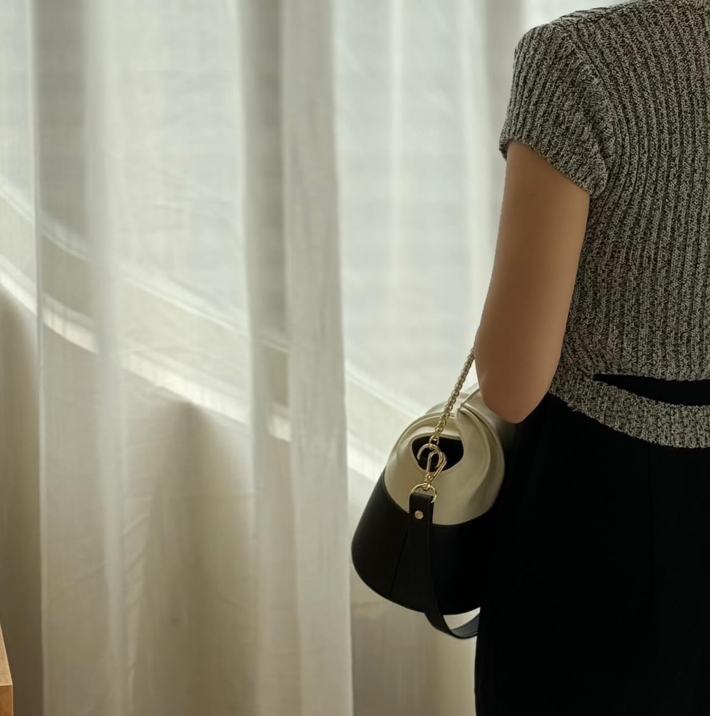 [L’FEMME] MiDang Bag — Black and Cream / สีดำและครีม — 3