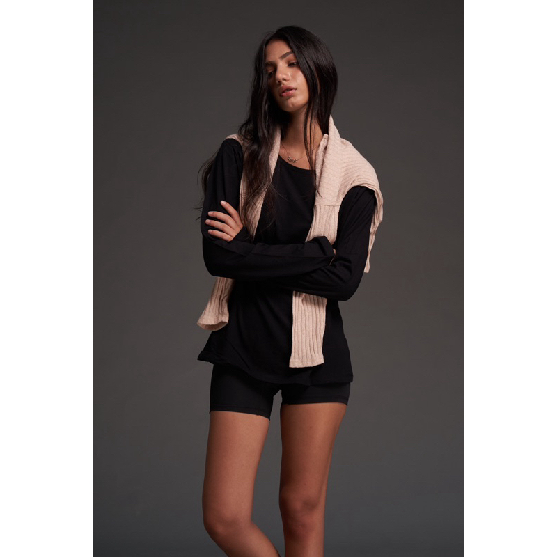 Lady Block เสื้อยืดแขนยาว Rio Top ทรงสปอร์ตหลวม ผ้าคอตตอนยืดเบา ใส่โยคะ ยิม — 4