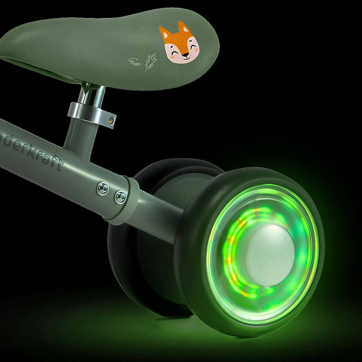 Kindercraft Cutey Flash จักรยานทรงตัว 4 ล้อ ล้อมีไฟ LED เด็ก 1 ขวบขึ้นไป เบา 2.1 กก. — 6