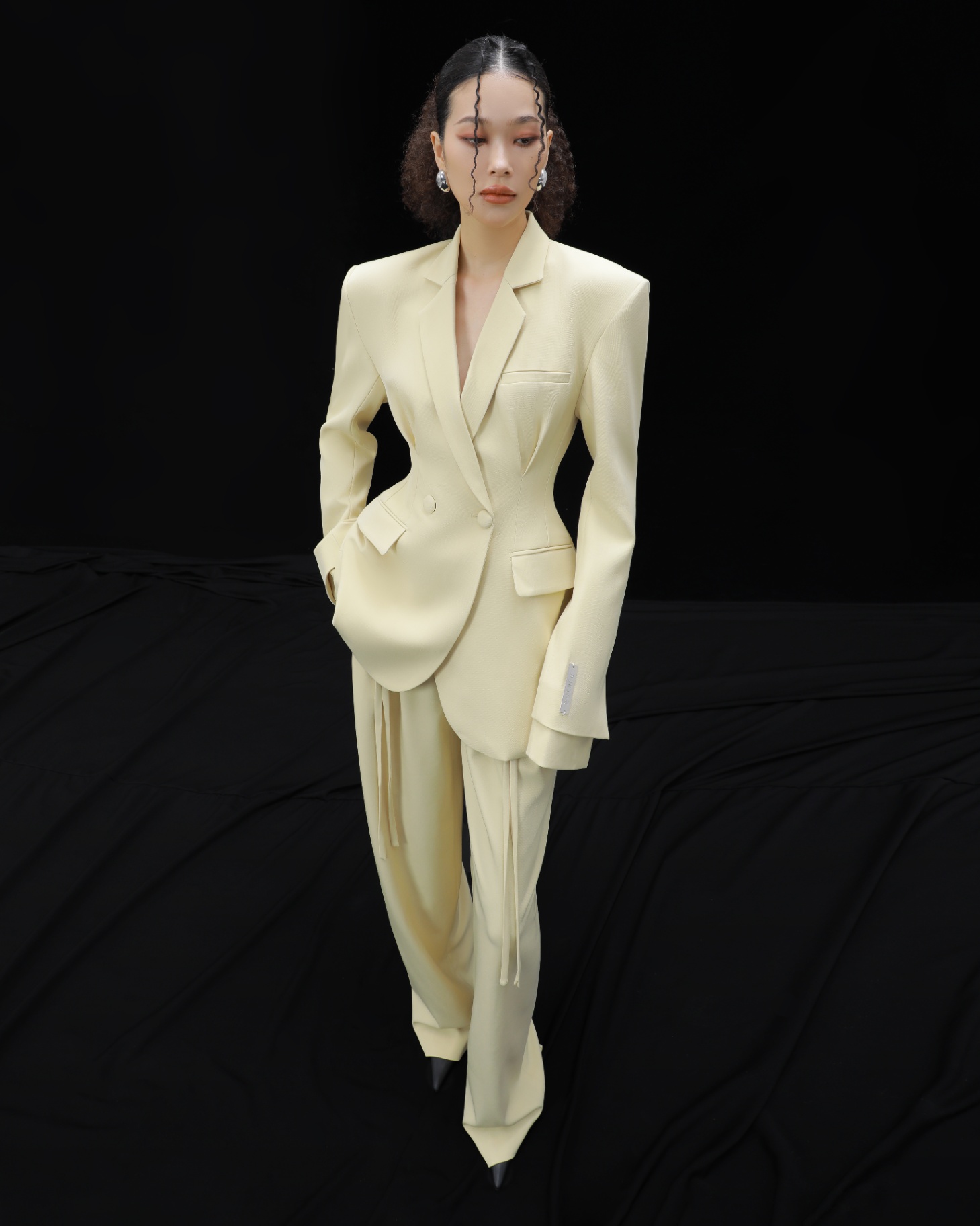 Mega Pants Yellow Pastel — กางเกงเอวสูงขากว้าง สีเหลืองพาสเทล — 2