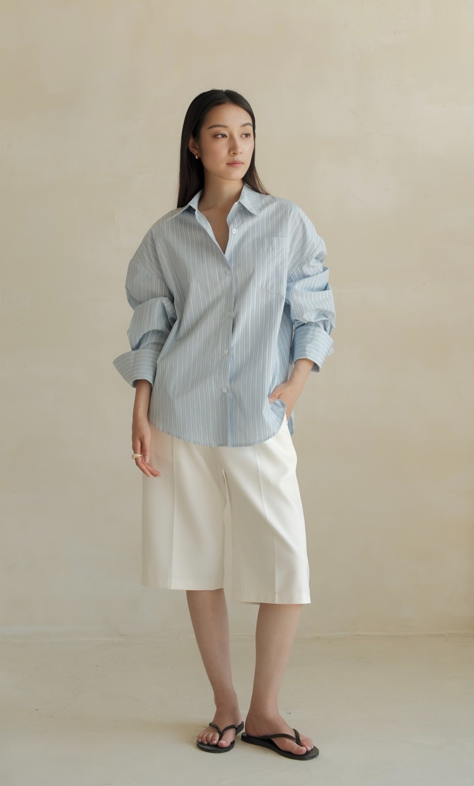 Striped Oversize Shirt — เสื้อเชิ้ตลายทางโอเวอร์ไซซ์