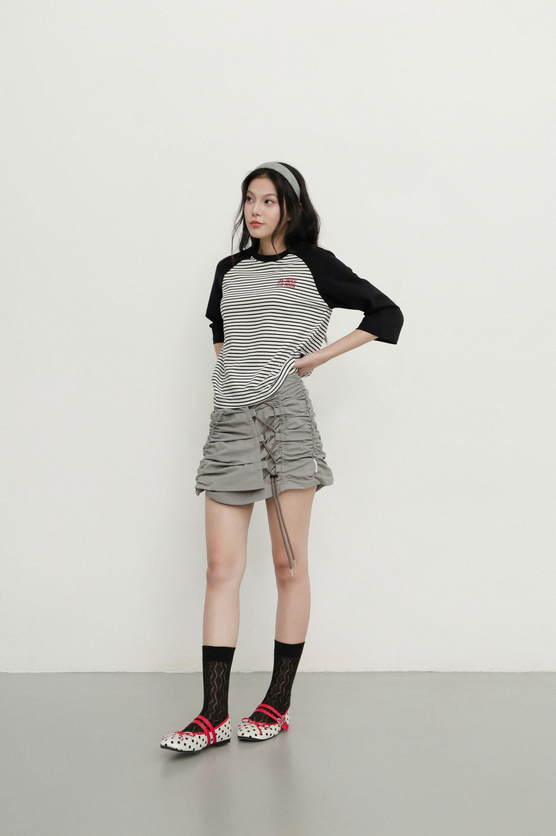 Raglan Stripe Tee — เสื้อแขนราแกลนลายทางขาวดำ — 6