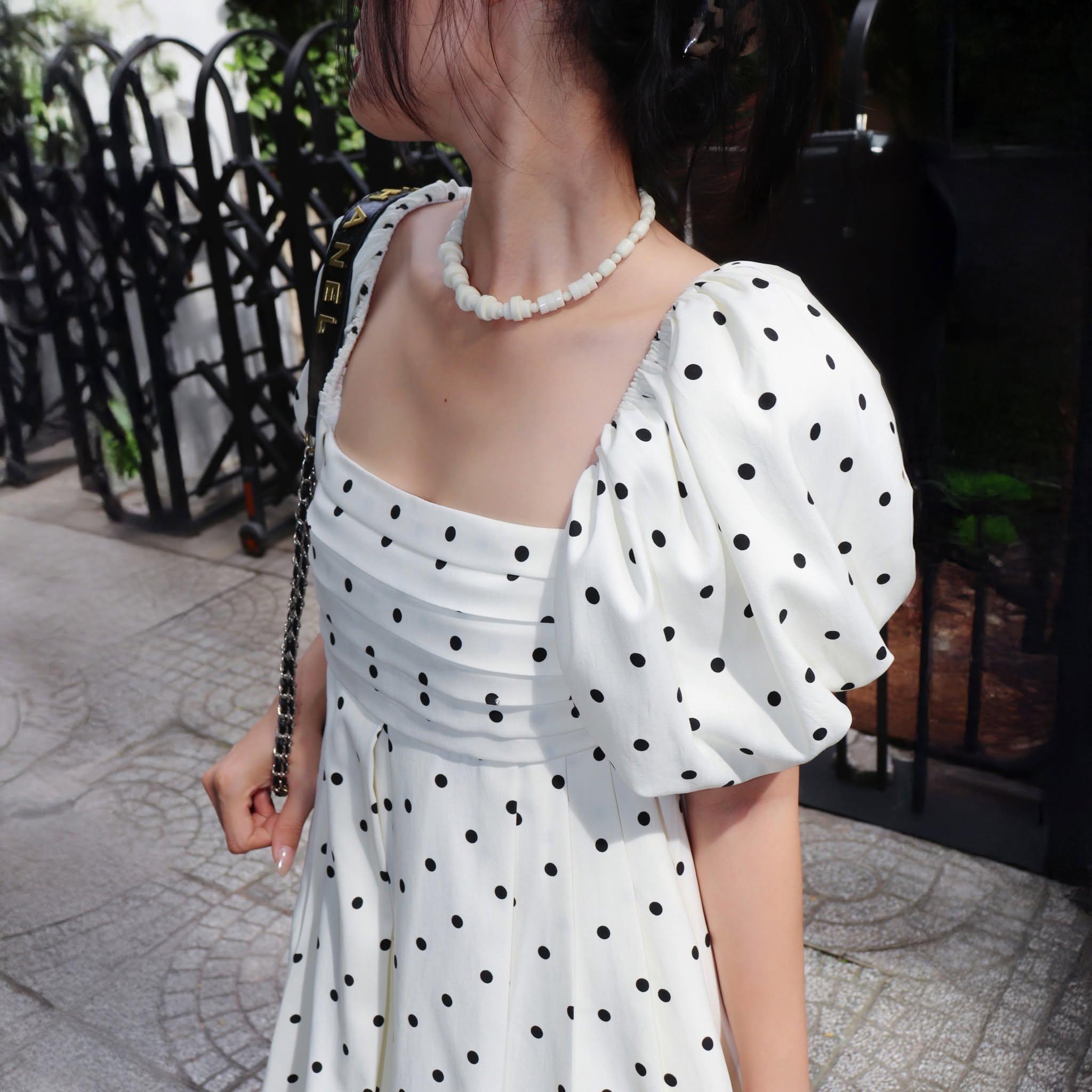 Polka Dot Mini Dress — เดรสสั้นเบบี้ดอลล์ลายจุด แขนพอง — 6
