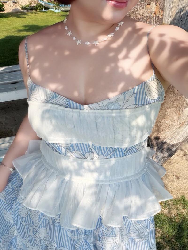 Floral Peplum Maxi Dress — เดรสแม็กซี่สายเดี่ยวจับจีบลายดอกไม้ ชายระบาย — 3