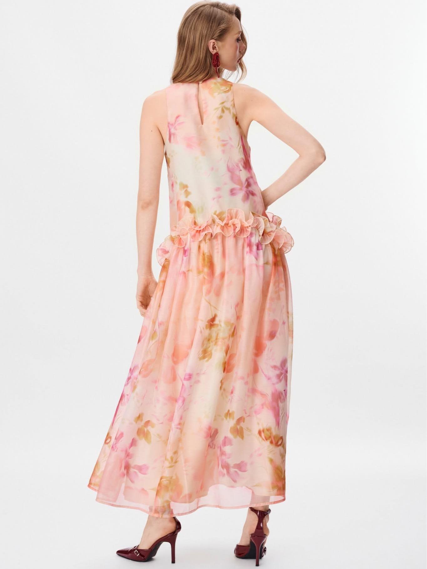 Ruffled Vibrant Floral Ombre Dress — เดรสแม็กซี่ลายดอกไม้สีไล่ ผ้าเกาะอก ขอบระบาย — 7