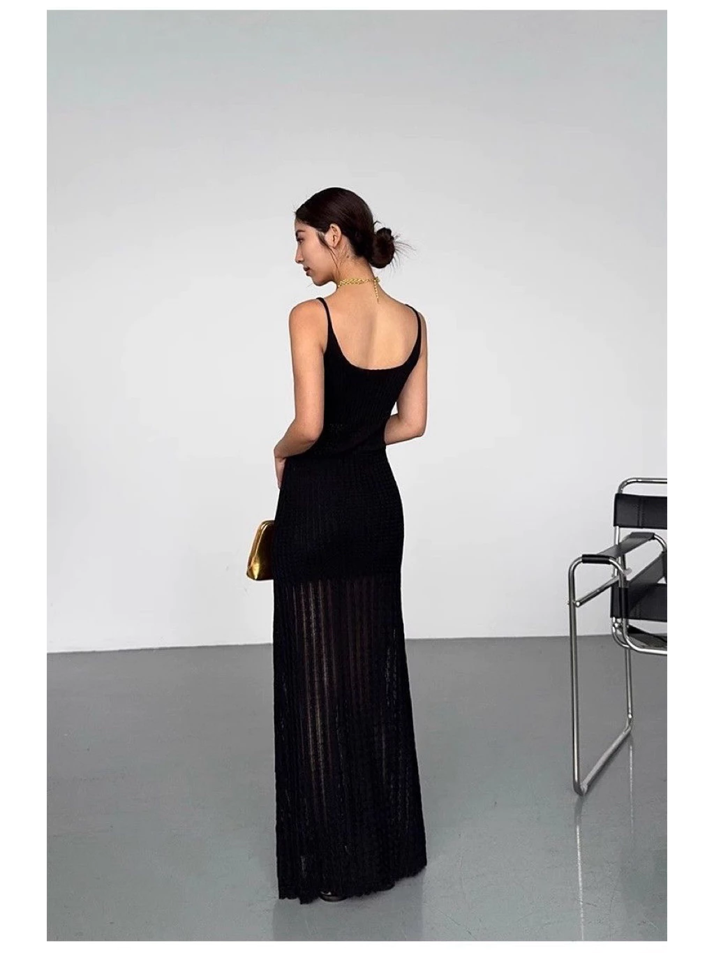 Ribbed Knit Maxi Dress — เดรสยาวผ้านิตริบ ทรงเข้ารูป — 6